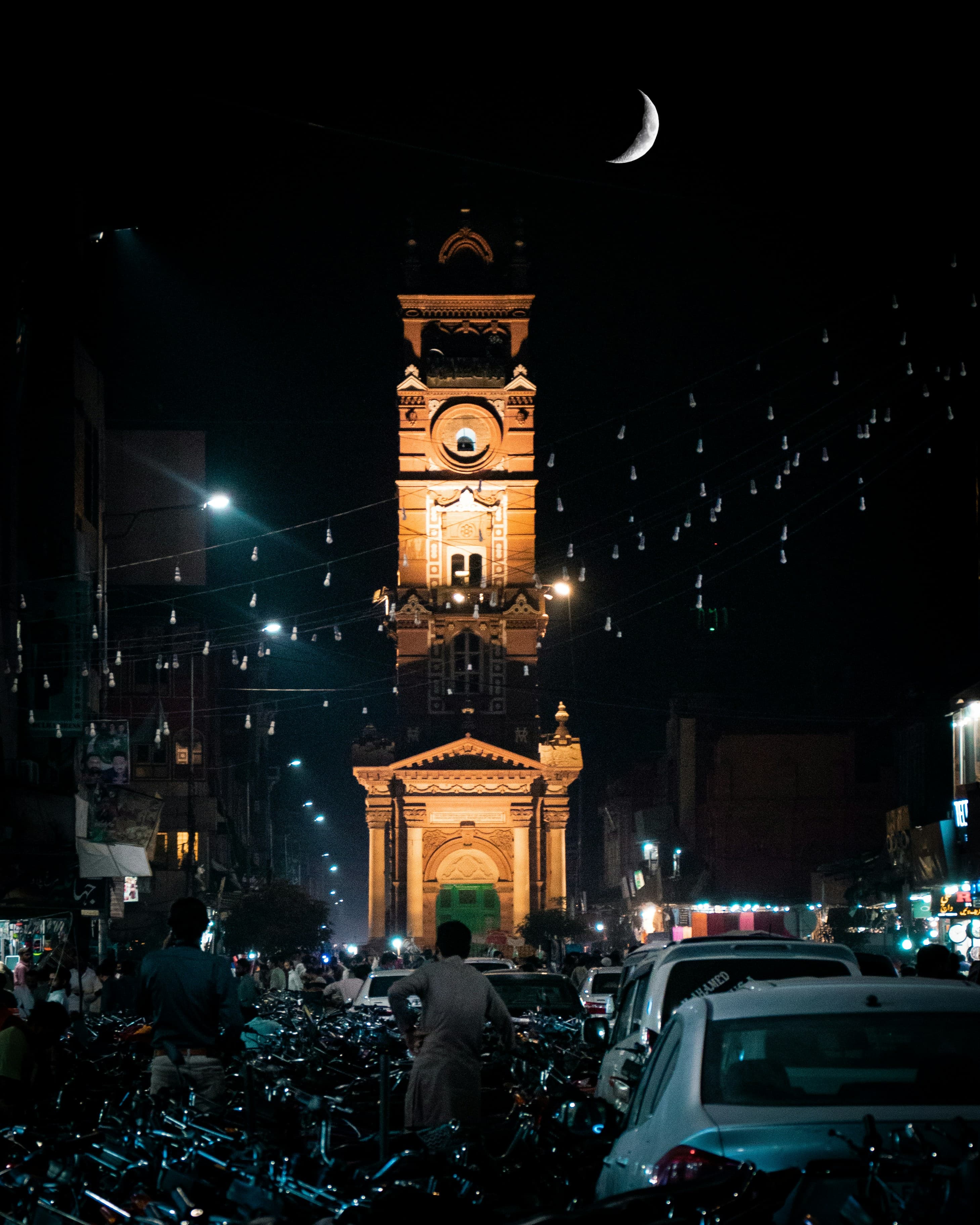 Best restaurants in Faisalabad - Discover top dining spots and local cuisine in Faisalabad, Pakistan