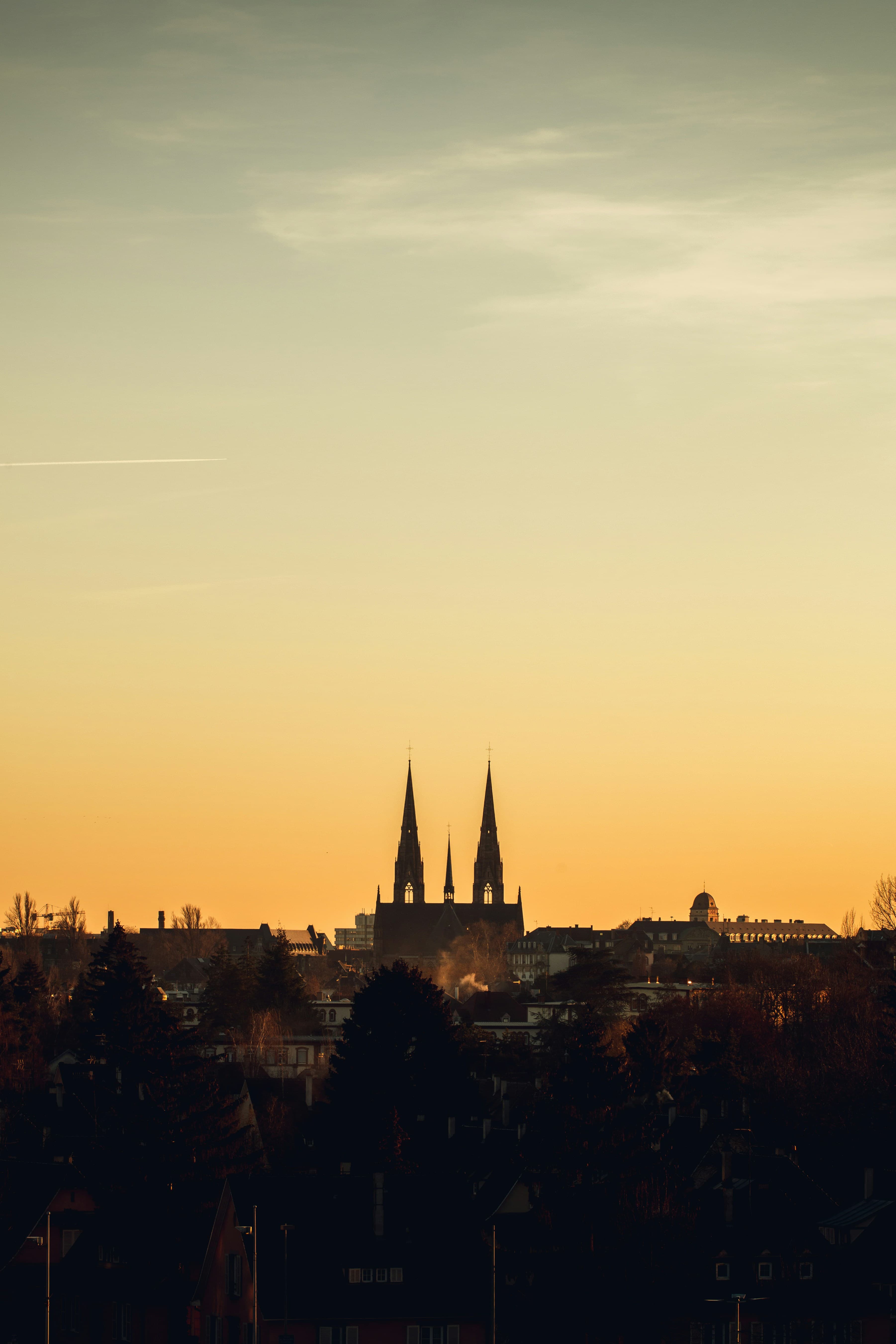 Best restaurants in Strasbourg - Discover top dining spots and local cuisine in Strasbourg, France