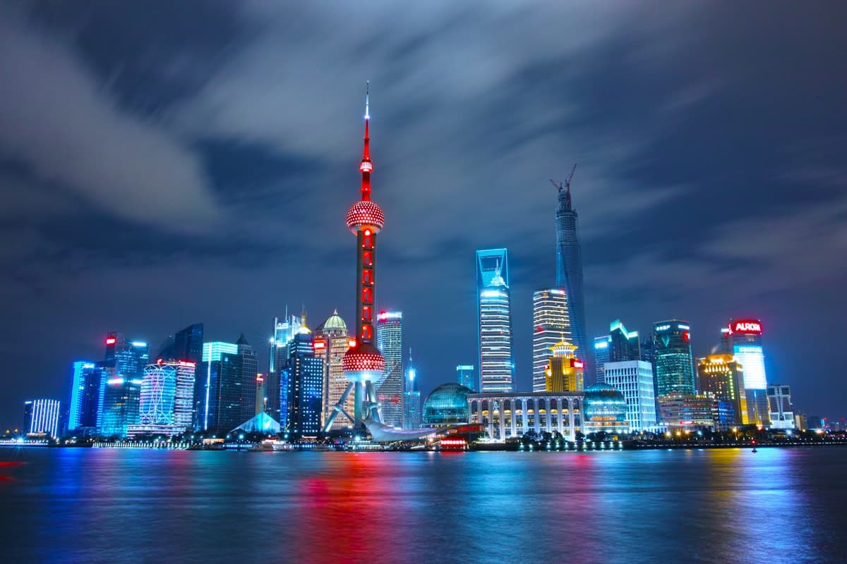 Best restaurants in Shanghai - Discover top dining spots and local cuisine in Shanghai, China